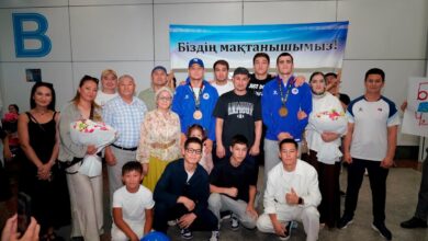 Астаналық боксшыларға Нұрсұлтан әуежайында салтанатты қарсы алу өтті