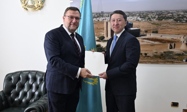 Словак Республикасының Елшісі сенім грамотасының көшірмесін Қазақстанда тапсырды