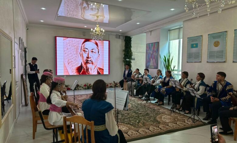 Абай: «Көңілім әнді ұғады» шығармашылық кеші Астанада өтті