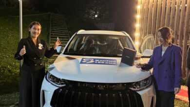 «100 күнде 100 өлең»: астаналық мектеп директоры республикалық байқауда автокөлік иеленді