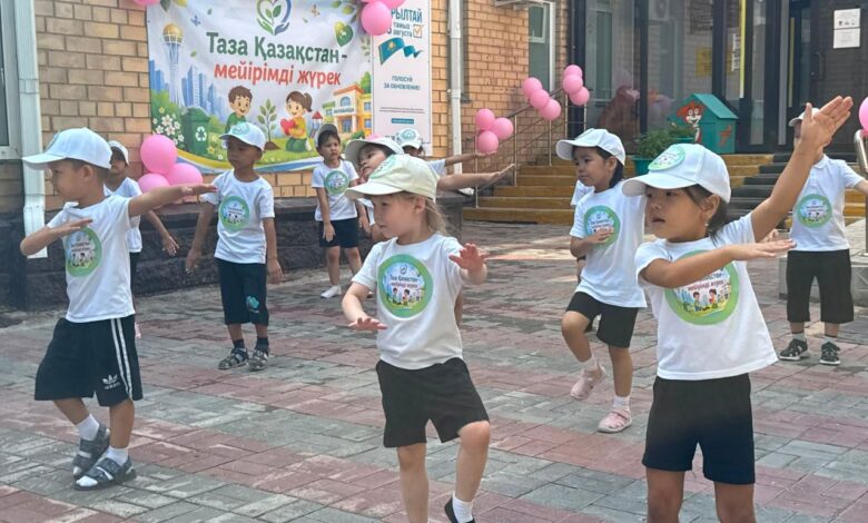 Таза Қазақстан: «Мейірімді жүрек» экологиялық шарасы Астанада өтті