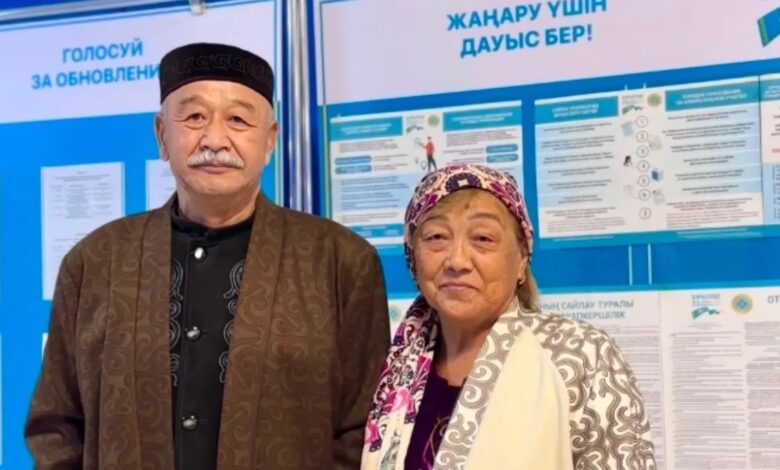 Астанада 55 жыл бірге тұрған жұбайлар №226 сайлау учаскесінде дауыс берді