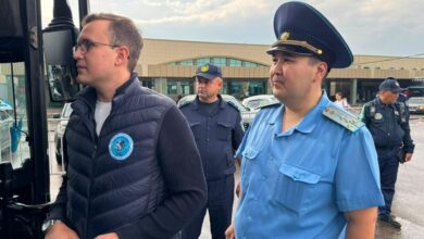 Елордада қалааралық автобус жүргізушілерге жол қауіпсіздігі мен есірткі зияны түсіндірілді
