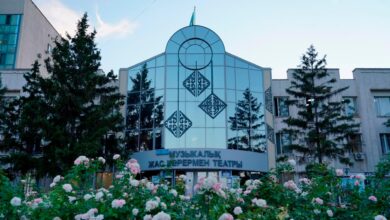 Музыкалық жас көрермен театры: жетінші маусымын «Абай-Тоғжан» қойылымымен ашты
