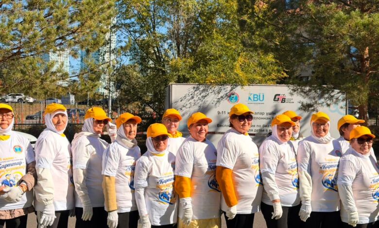 Қарттар күні: елордалық зейнеткерлерге арналған мерекелік флешмоб пен концерт
