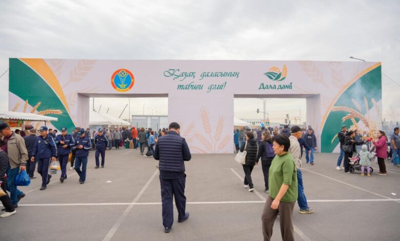 Астанада жәрмеңке: Қызылорда мен Атырау 600 тоннадан астам өнім әкелді