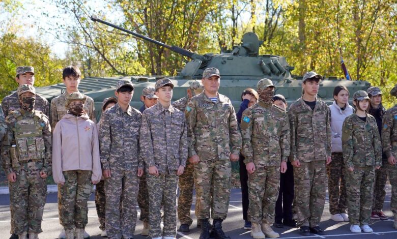 Әскери дайындық: Астанада 150 жас сарбаз командалық шеберлігін сынады