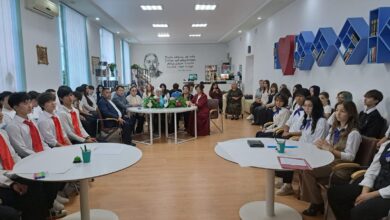 Кітап оқитын ұлт: Астанада 120-ға жуық студентпен ашық диалог пен цифрлық кітаптарды талқылау