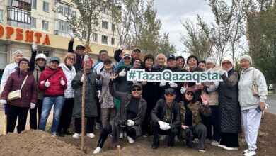 Алматы ауданы тұрғындары 'Таза Қазақстан' пен World Cleanup Day аясында қоғамдық орындарды тазартты