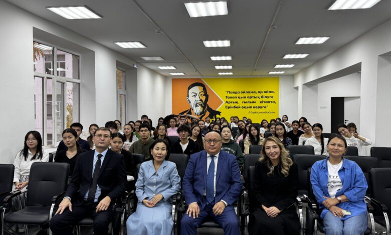 Абай тағылымы туралы дәріс Астанада өтті