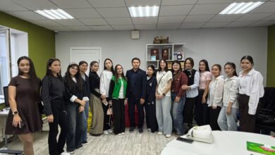 «Көмек» клубы ЕҰУ студенттеріне инклюзивті қолдау көрсетіп барады