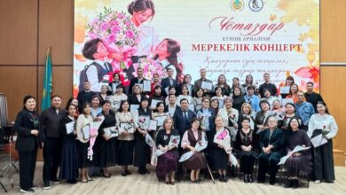 Мәдениет саласындағы педагогтер Ұстаздар күні ведомстволық наградаларға ие болды