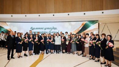 Ұстаздар күні: Президенттік орталықта «Ұстаздықтың ұлы жолы» кеші өтті