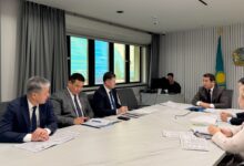 Айдарбек Сапаров азаматтарды қабылдап, ауыл шаруашылығындағы өзекті мәселелерді талқылады