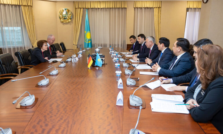 Қазақстан мен Германия өнеркәсіптік кооперация мен көлік дәліздерін кеңейтуді талқылады