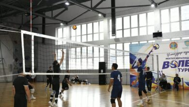 Астанада Ұстаздар күніне орай мектеп мұғалімдері арасында волейбол турнирі өтті