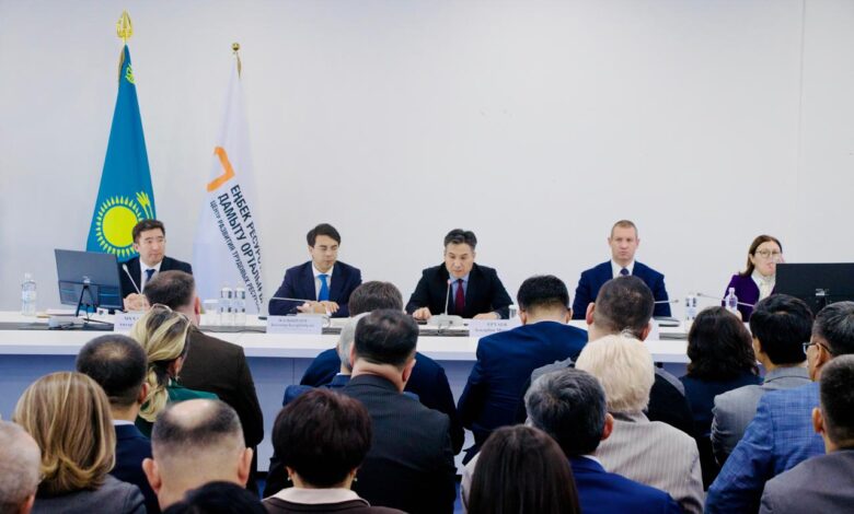 Еңбек министрлігі әлеуметтік қызметтердің сапасын арттыру бойынша семинар өткізді
