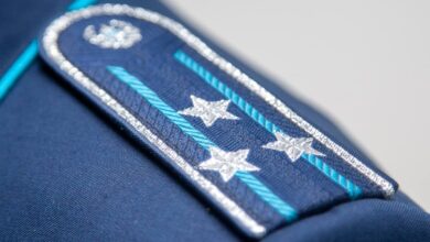 Түркістан облысында полицейлер адасып кеткен әжейді отбасына жеткізді