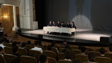 Елорданың колледжінде 500 студентке заңды сақтау және дроппер ісінің қауіптігі туралы түсіндірілді