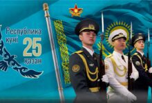 Қазақстанда Республика күніне орай әскери қызметшілер мен ардагерлер құттықталды