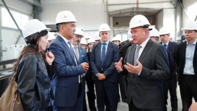 Вице-министр мұнай-газ үшін техника жасаушы үш құрылымды ревизиялады
